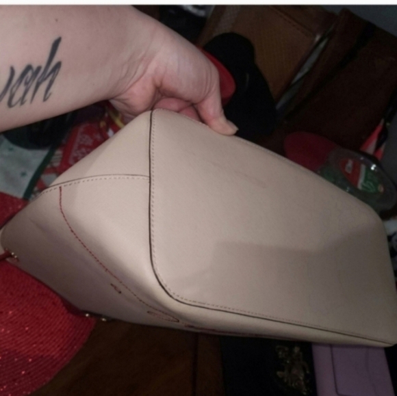 🍂🍁NWOT LIMITED EDITION MICHAEL KORS VALENTINES DAY TOTE - Picture 6 of 8